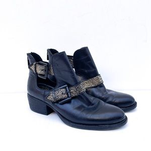 Elliot Lucca Raffaela Gold Black Leather Ankle Boots